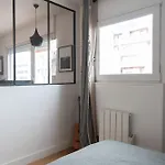 Cozy 37 M In The Heart Of Batignolles
